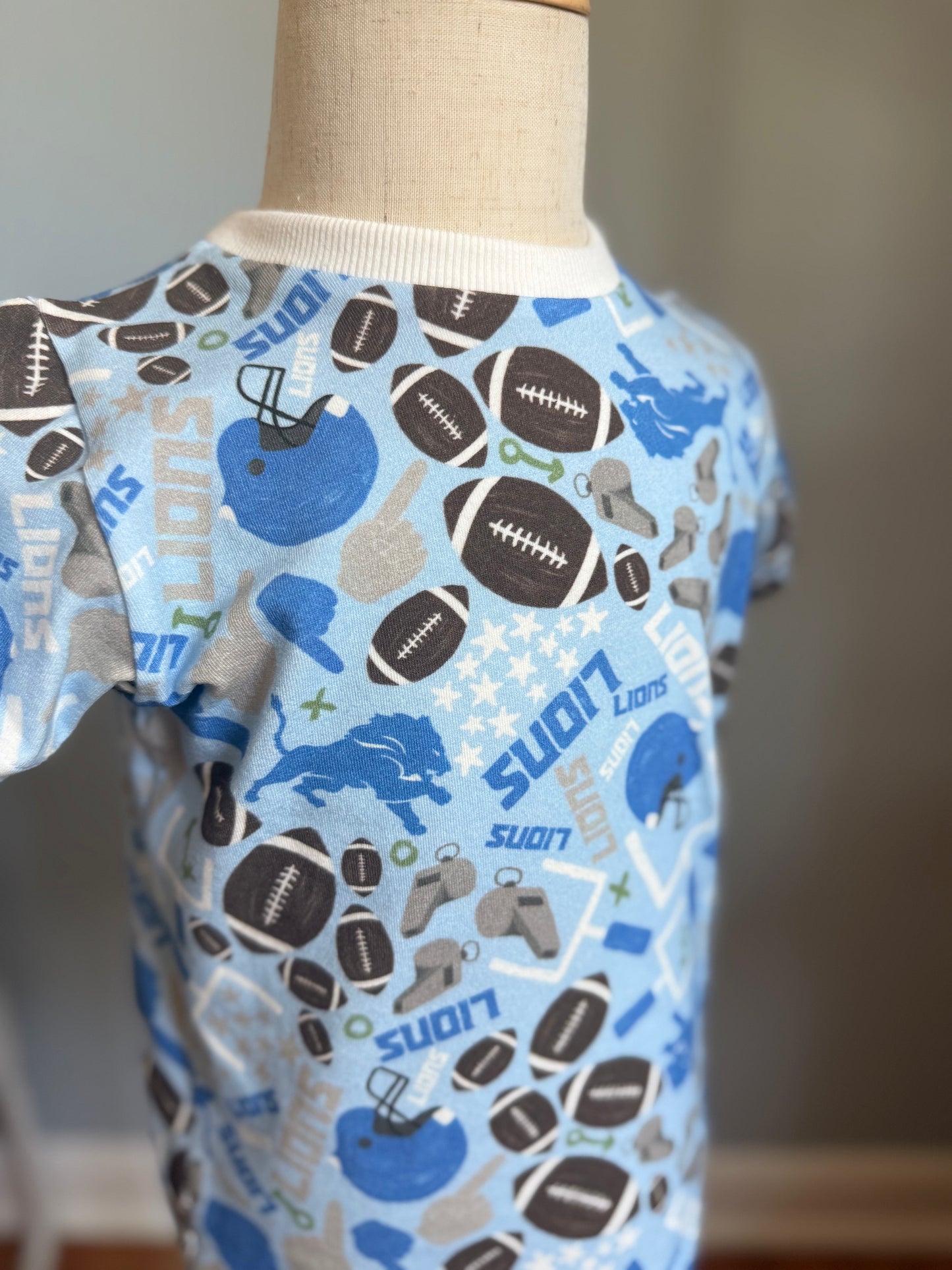 Lions Basic Tee