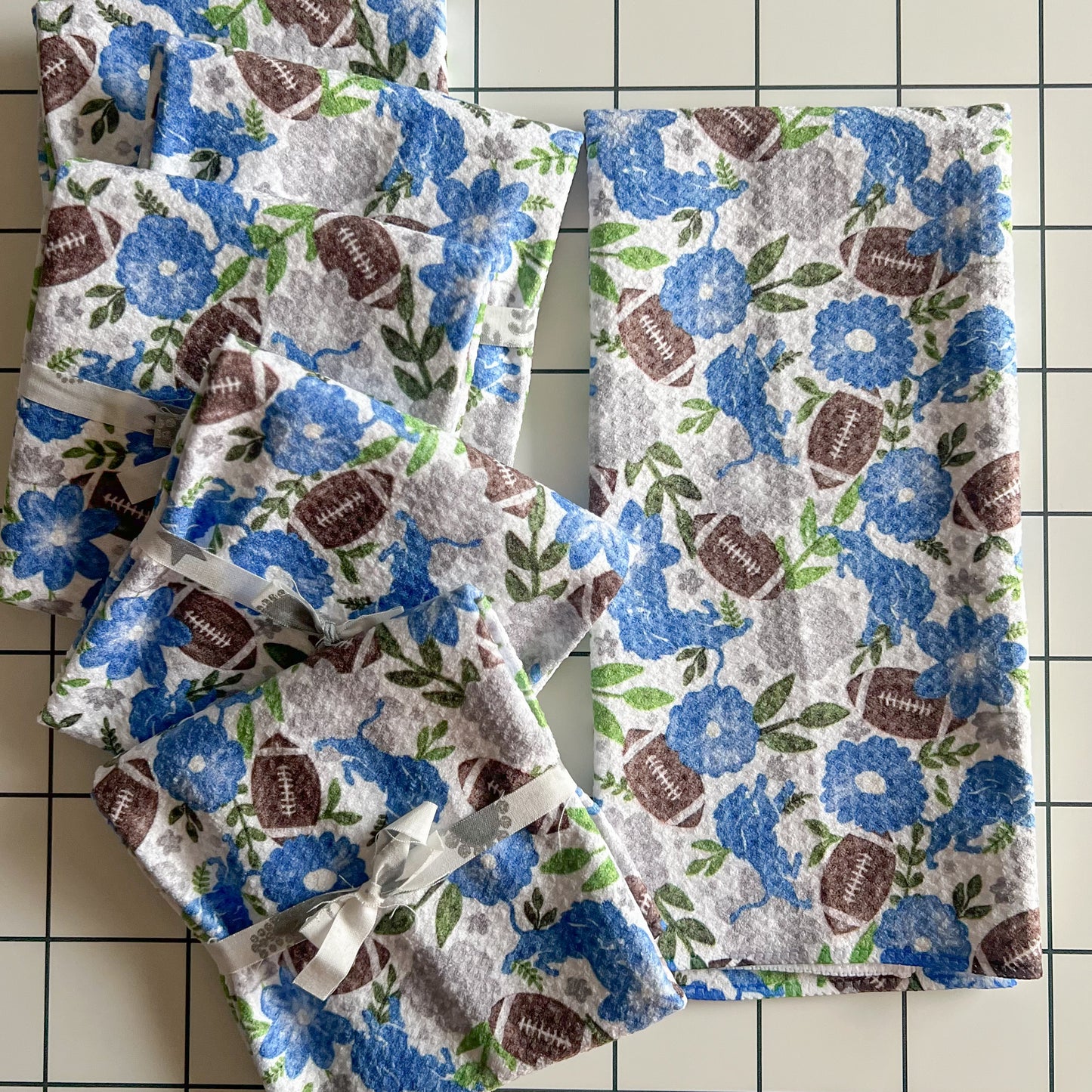 Waffle Towel - Lions Floral