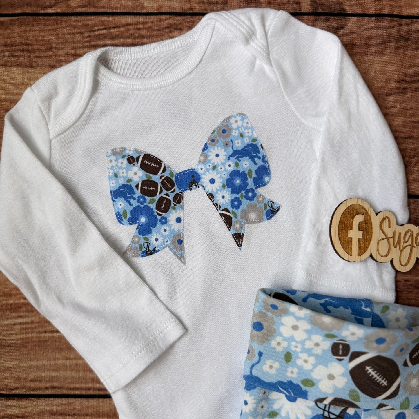 Baby Lions Set Bow Applique