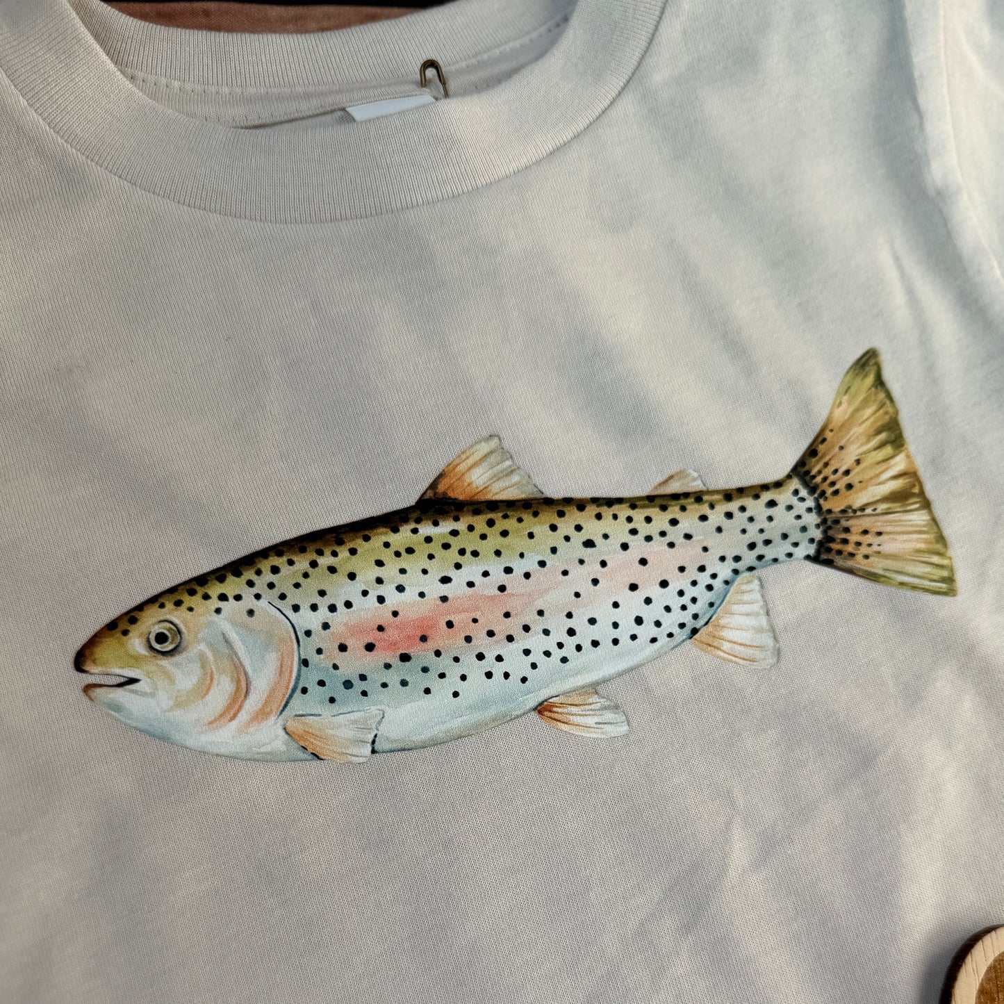 Rainbow Trout Fish Transfer Tee