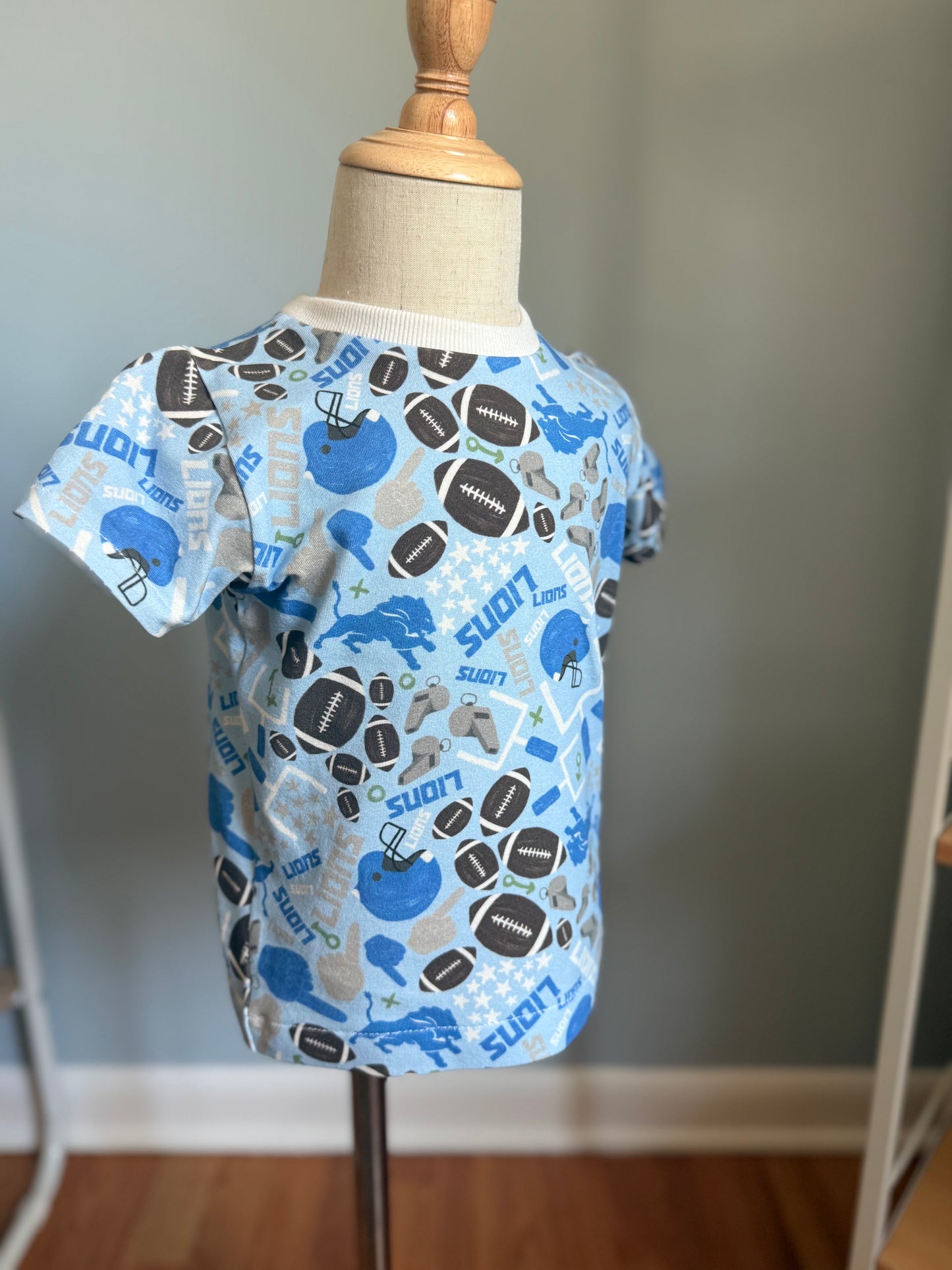 Lions Basic Tee